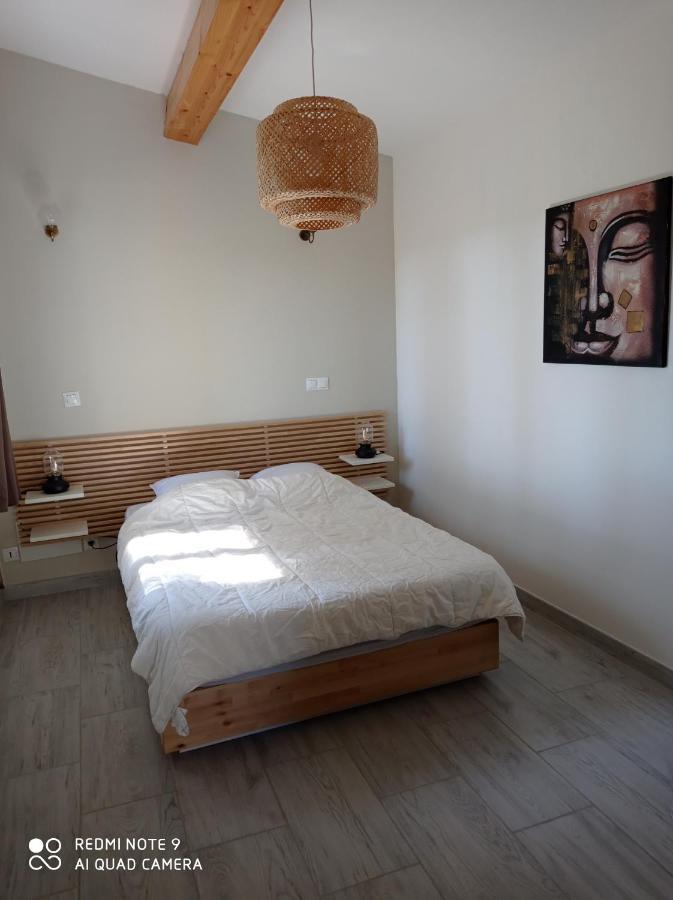 Agreable Appartement Au Calme Villeneuve  Екстериор снимка